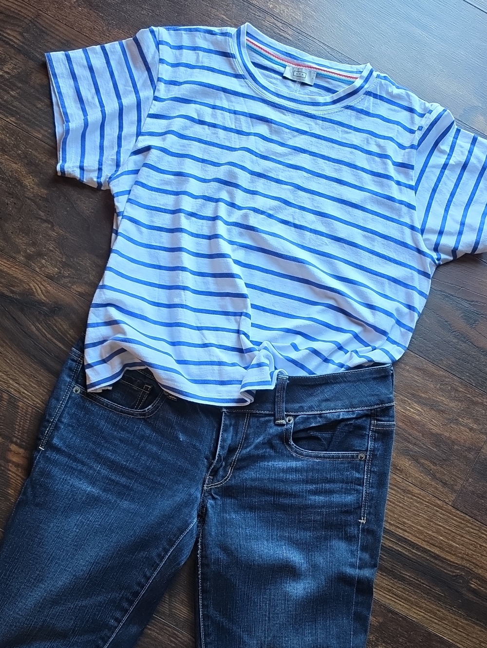 American Eagle Stretch Artist Crop Dark Blue Jeans Womens